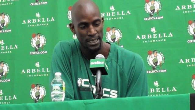 Kevin Garnett: 'I don't have Ray Allen's number anymore' смотреть онлайн
