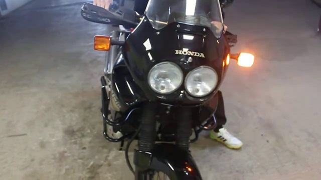 HONDA AFRICA TWIN 750 арт.5910