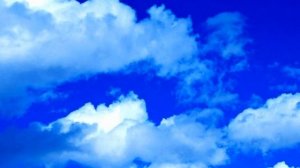 Я хочу чтобы небо было синим-синим.