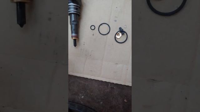 неоригінальний ремкомплект насосфорсунки Bosch 2.0sdi? 1417010997 #volkswagen #vw#golf #audi#bosch смотреть онлайн