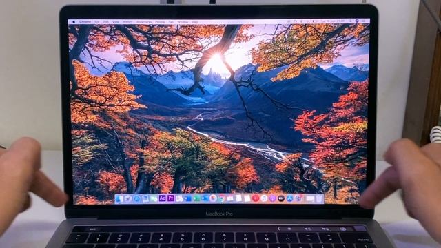 MacBook Pro 2019 Touchbar Review -  Work It !