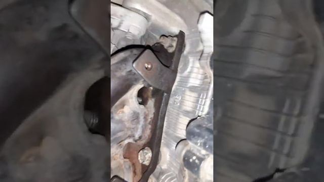 How to replace catalyst of Toyota Vitz basic смотреть онлайн