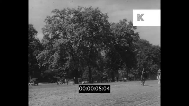 1930s London, Hyde Park, Horse Riding at Rotten Row, 35mm смотреть онлайн