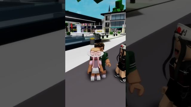 А что вы выбрали? Если Семья-Подписка?? #игра #roblox #роблокс #интересное #смешное смотреть онлайн