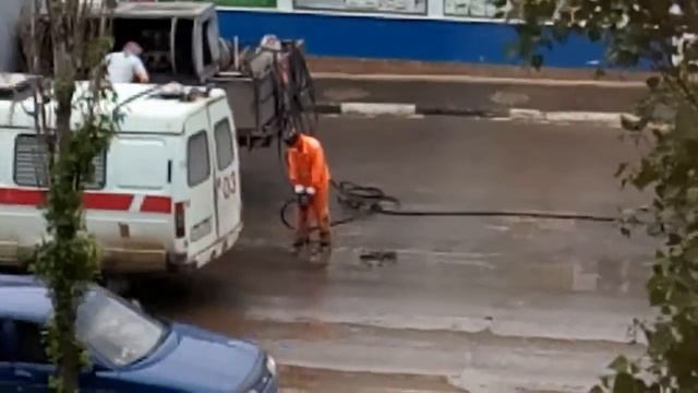 Как ремонтируют дороги в Саратове ч.2