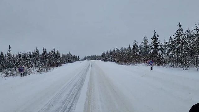 Замена топливных фильтров Шакман Х3000. смотреть онлайн