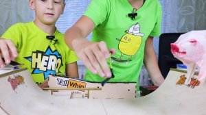 Трюки от Первоклашки ! Школьник Катает на ФингерБорде и Фингер Самокате