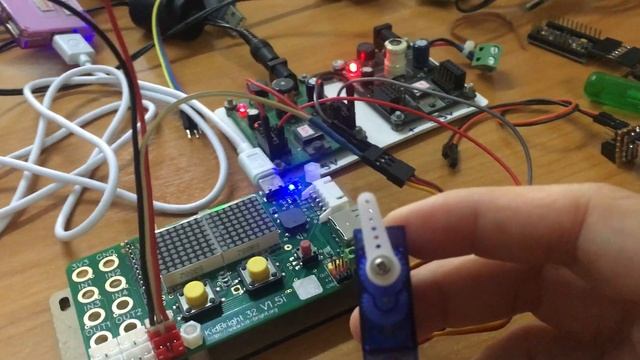MicroPython กับ KidBright32 (06) смотреть онлайн