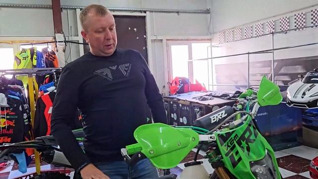 Обзор BRZ 300 X6m