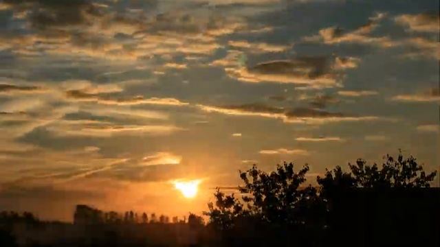Sunset Timelapse CANON EOS 400D / Digital Rebel XTI смотреть онлайн