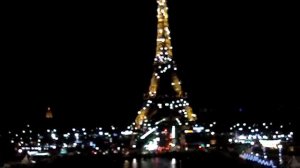 Эйфелева башня ночью - Eiffel Tower, Light show