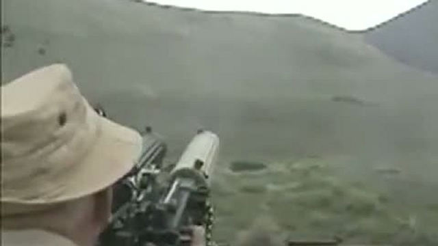 Shoot'em down!!! Маленькая модель, большие пушки смотреть онлайн