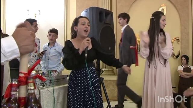 Цыганка красиво поëт ?? на свадьбе Цыганская свадьба 2022#цыганскаясвадьба смотреть онлайн
