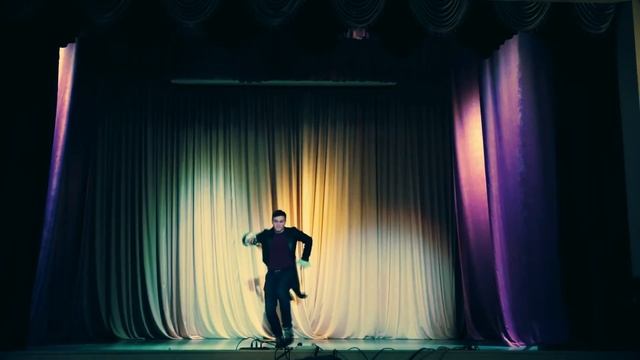 [СКЕТЧ-СТИХ] - про ушедшего со сцены смотреть онлайн