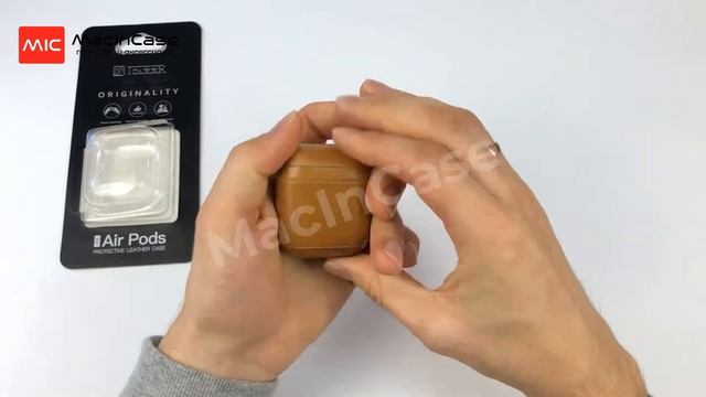 Кожаный чехол для AirPods ICarer Vintage Leather Case   Khaki