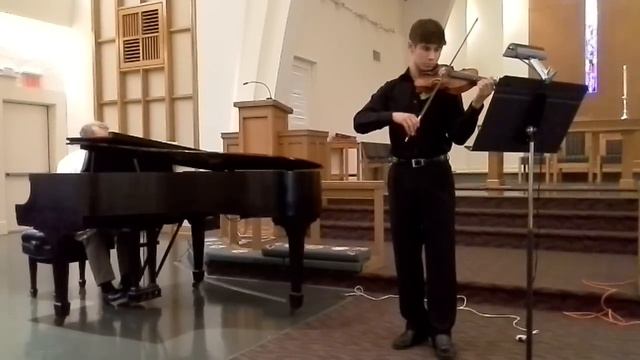 Andrew Hawkins plays "Plaisir d'Amour" by Martini. смотреть онлайн