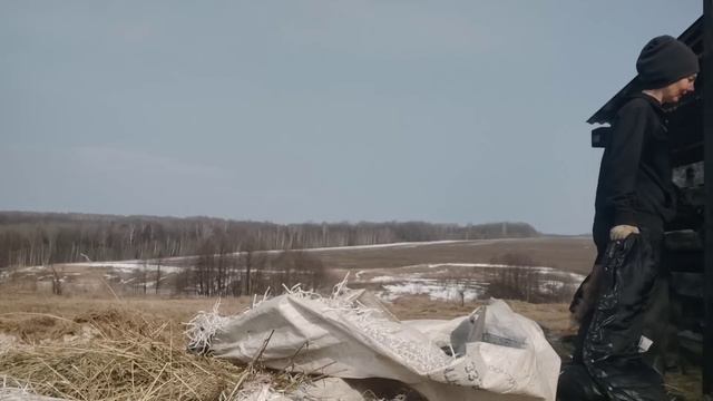 Таскаю сено,как лошадь.Хотела обезрожить.Оголодавшие козы смотреть онлайн
