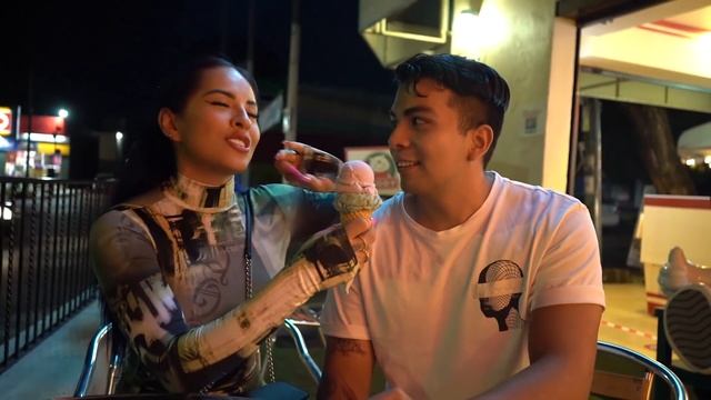 INTERCAMBIO DE PAREJAS POR 24 HORAS ? NOS BESAMOS Y.. ??*Termina Muy Mal* | Karla Bustillos