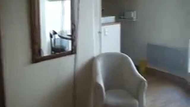 Уютное студио в Париже в центре Латинского квартала.flv смотреть онлайн