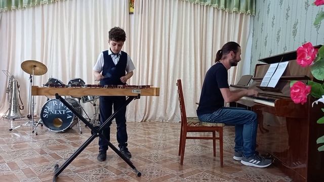 Парфений Евгений, 10 лет, 3 кл. Молд. народ. танец " Бэтута " смотреть онлайн