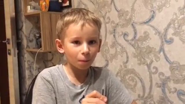 Как заставить ребёнка съесть шишку )) смотреть онлайн