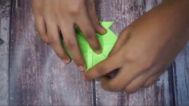 How To Make a Paper Jumping Frog - easy origami смотреть онлайн