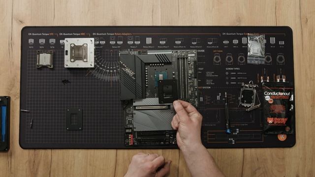 How To Install DIRECT DIE COOLER On Intel I9 13900K | EKWB Direct Die Liquid Cooling