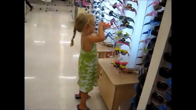 Модницы в магазине смотреть онлайн