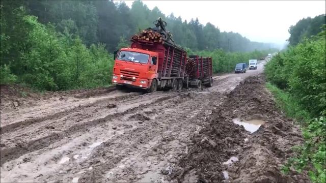 Камаз лесовоз в гору по бездорожью. смотреть онлайн