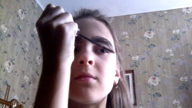 Как надо красится в школу , прикол смотреть онлайн