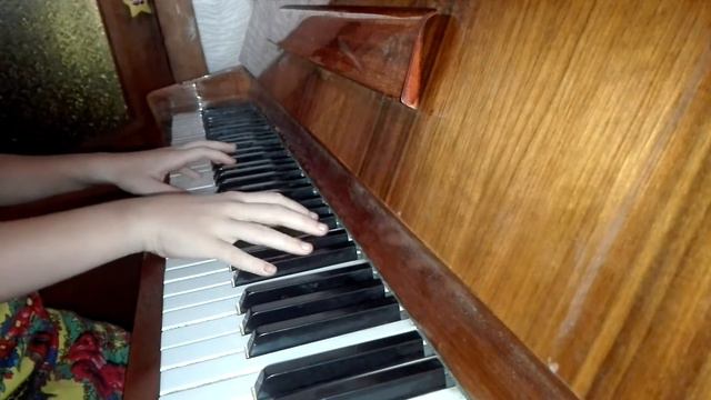 Игра на фортепиано смотреть онлайн