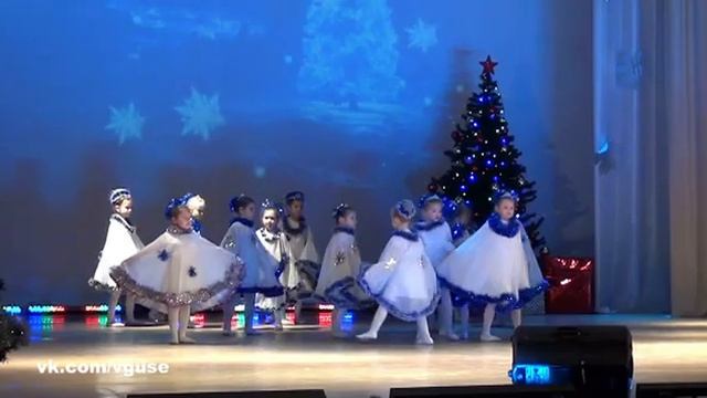 Хрустальные грани - Снежинки (Гусь-Хрустальный #вГусе) смотреть онлайн