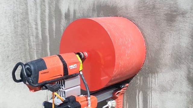 Hilti DD 500 előtoló motorral смотреть онлайн