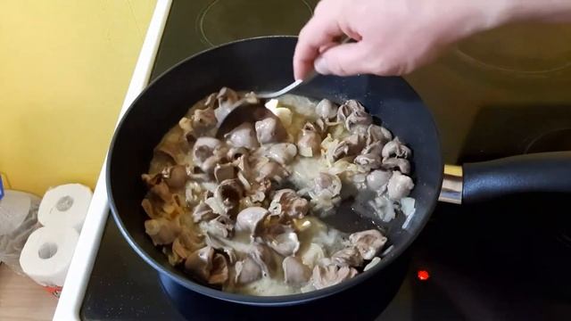 СЕРДЕЧКИ в СЛИВОЧНО СМЕТАННОМ соусе❗ смотреть онлайн