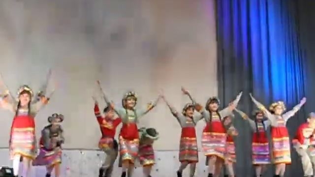 Ивана-Купала Образцовый ансамбль танца Грация средняя группа 12.12.2015 смотреть онлайн