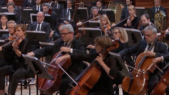 Chostakovitch : Symphonie n° 6 en si mineur (Philharmonique de Radio France / Santtu-Matias Rouvali смотреть онлайн