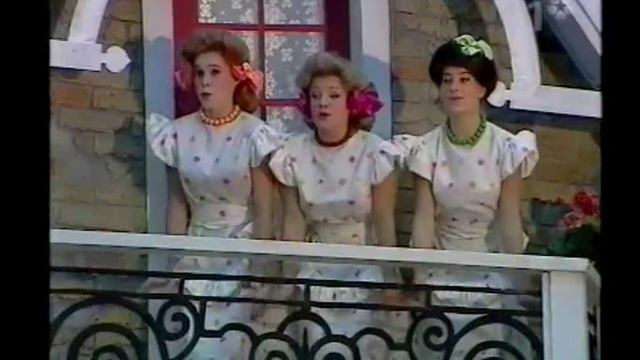 Arnbergs korsettfabrik - Bugg смотреть онлайн