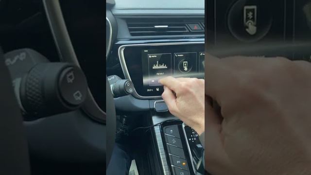 Geely Atlas Pro, FM управляем быстро и удобно смотреть онлайн