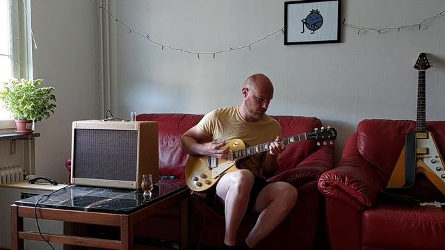 5F11 Fender Vibrolux - Gibson Goldtop, Junior, Flying V смотреть онлайн
