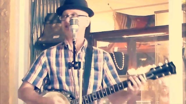Marcus Magellan Banjitar Busking смотреть онлайн