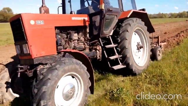 Вспашка целины. МТЗ 82.1 с 3-х корпусным плугом
