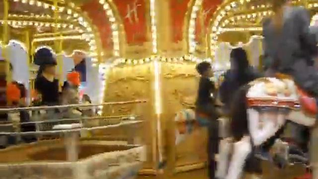Магазин игрушек Hamleys в Праге смотреть онлайн