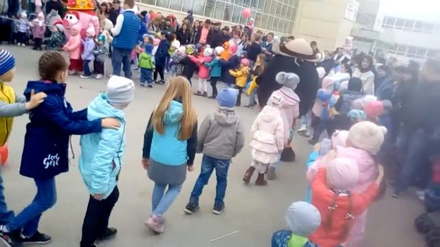 Сургут день детства с карапузом смотреть онлайн