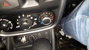 Дастер внутри когла потеют стекла