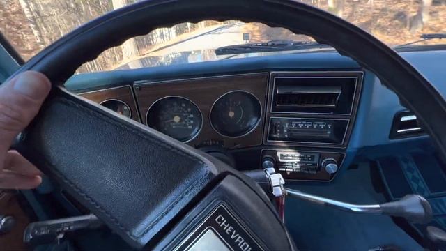 1978 Chevrolet Suburban 4x4 Driving смотреть онлайн