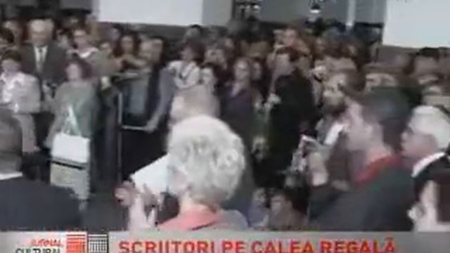 Trenul Regal cu scriitori a oprit la Alba Iulia смотреть онлайн