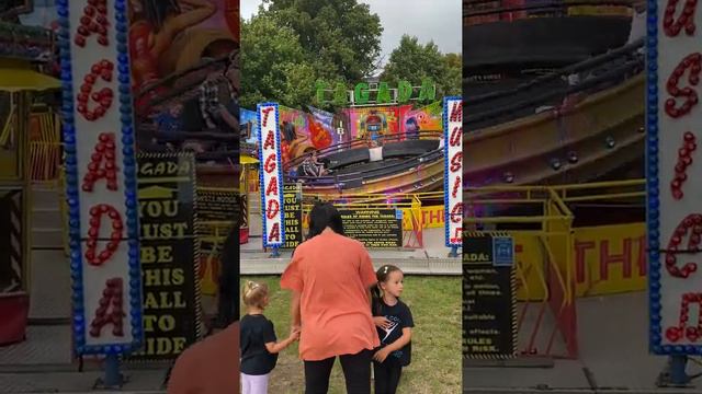 William Roberts Tagada смотреть онлайн