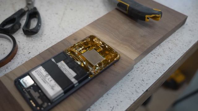 Building the ULTIMATE DIY gaming phone смотреть онлайн