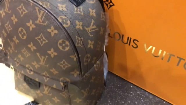 Рюкзак Louis Vuitton Palm Springs PM LV канва смотреть онлайн