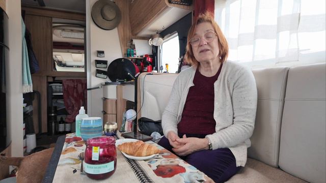 Mit Wohnmobil in den Frühling nach Andalusien mit Hund und Kater Teil1 Bad Krozingen - Port Gruissa смотреть онлайн